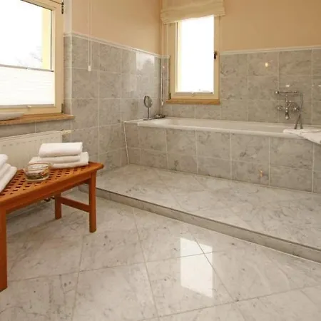 Apartment Schlossbauer, App 06 Remise Ostseebad Heringsdorf